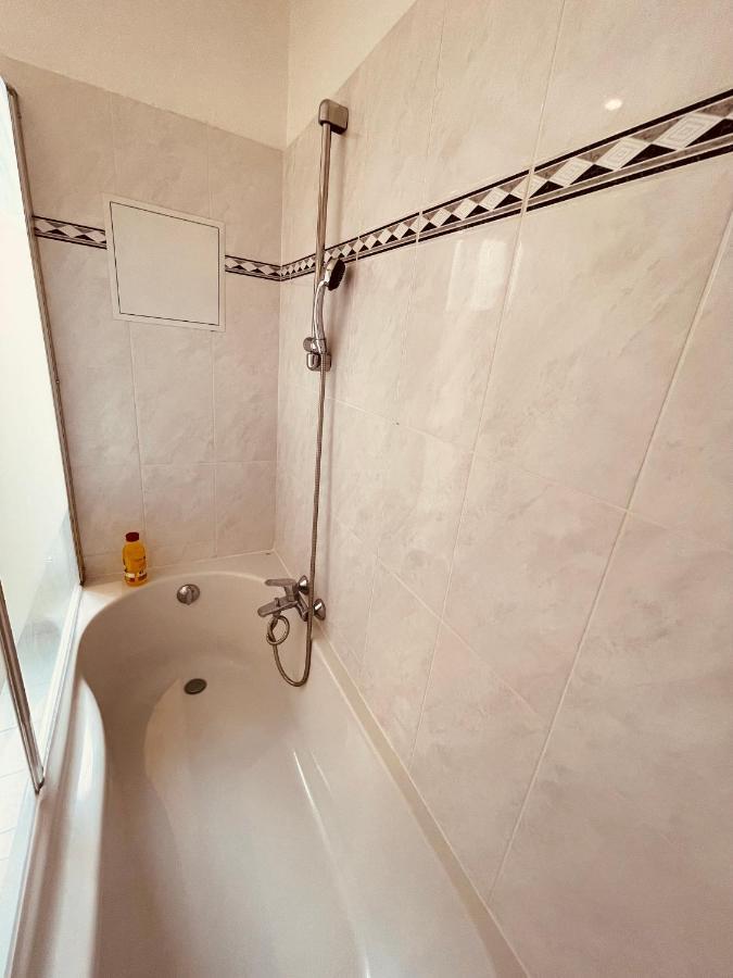 Nice Renting - Paganini - Spacious Apartment - 2 Bedrooms - King Bed - Bathtub - Heart Of Nice Exterior foto